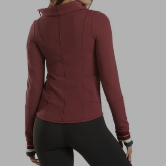 Free people movement hit the trail pullover - Picture 10 of 10